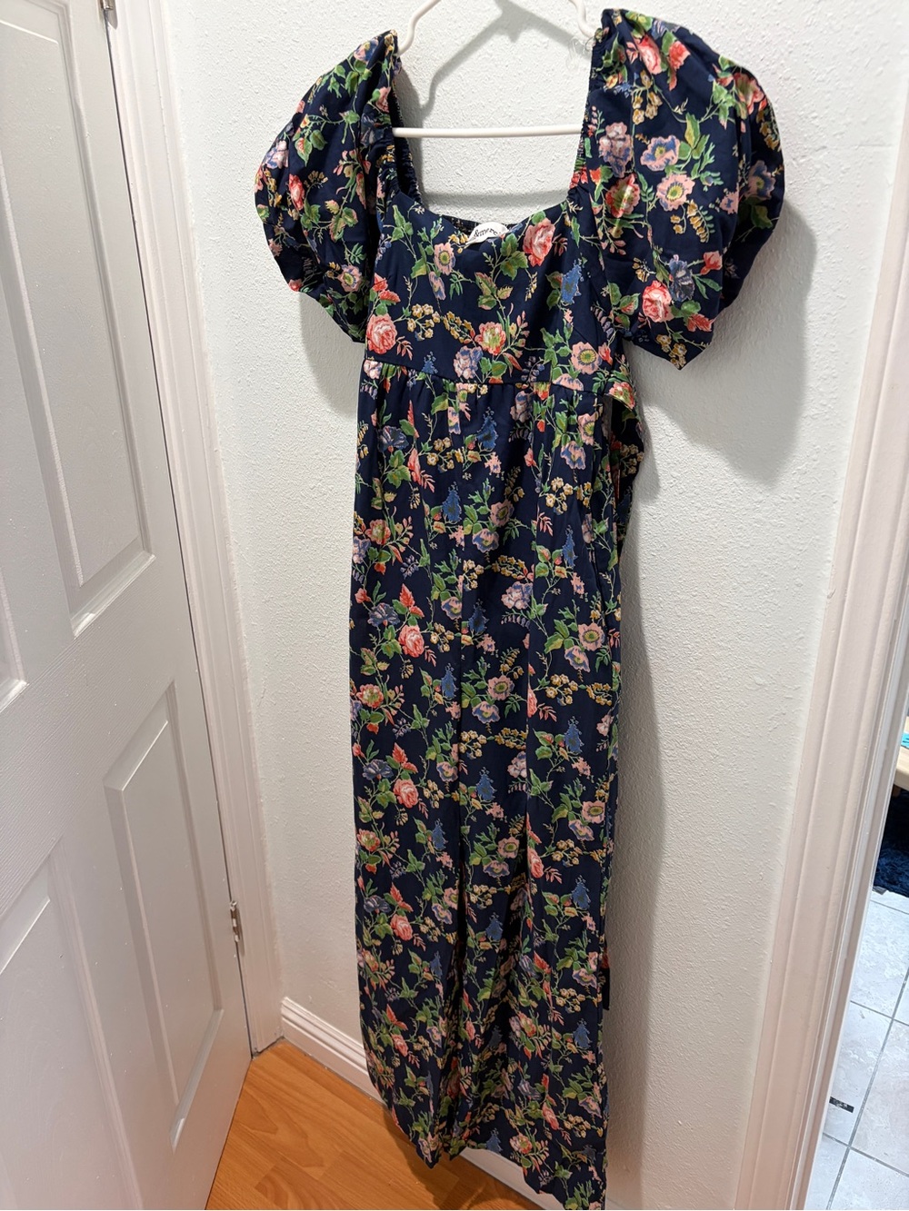 &merci jumpsuit. Size small spring puff sleeve